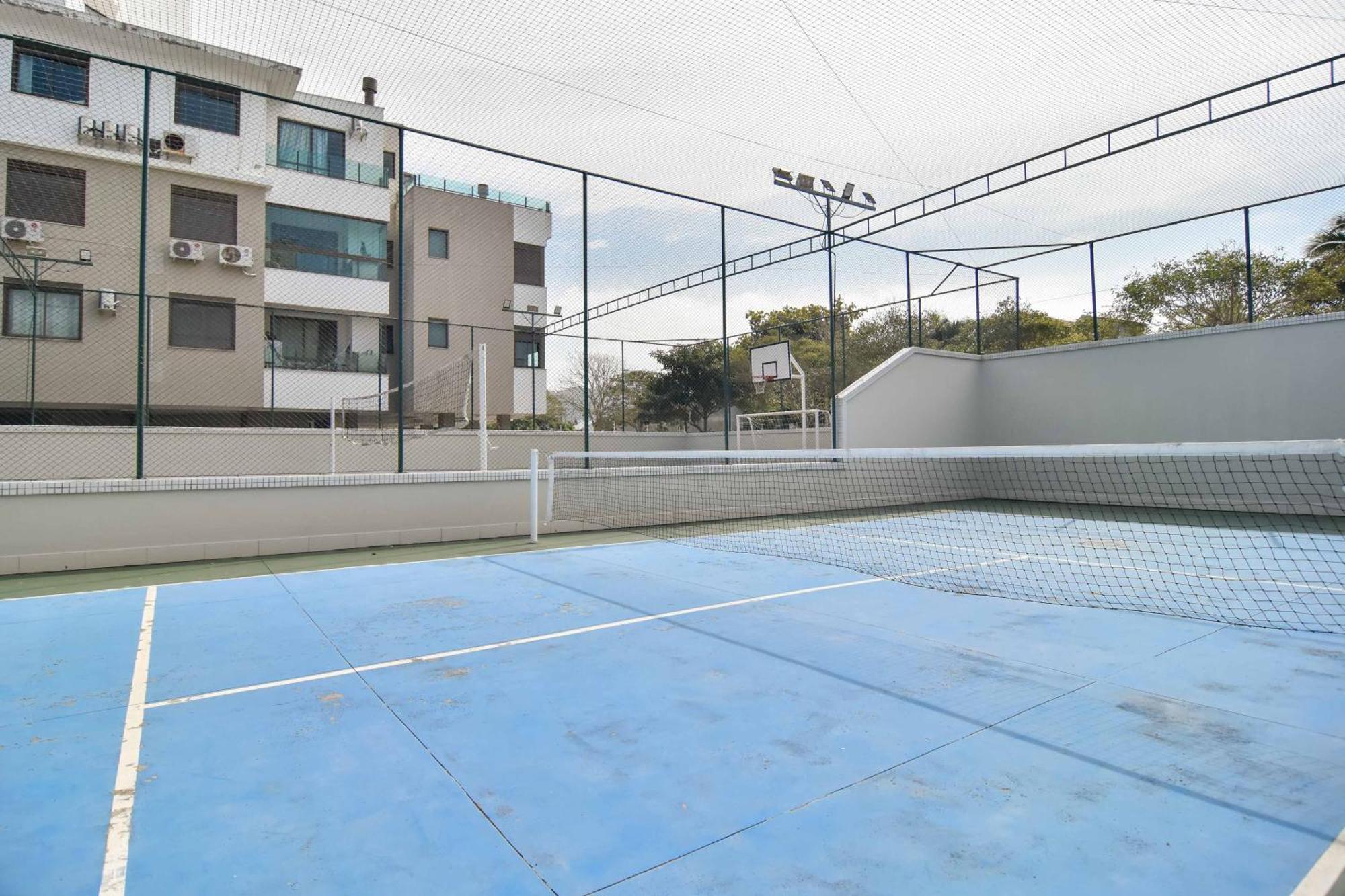 Sete Mares: Otima Estrutura Ao Lado Da P990 Apartamento