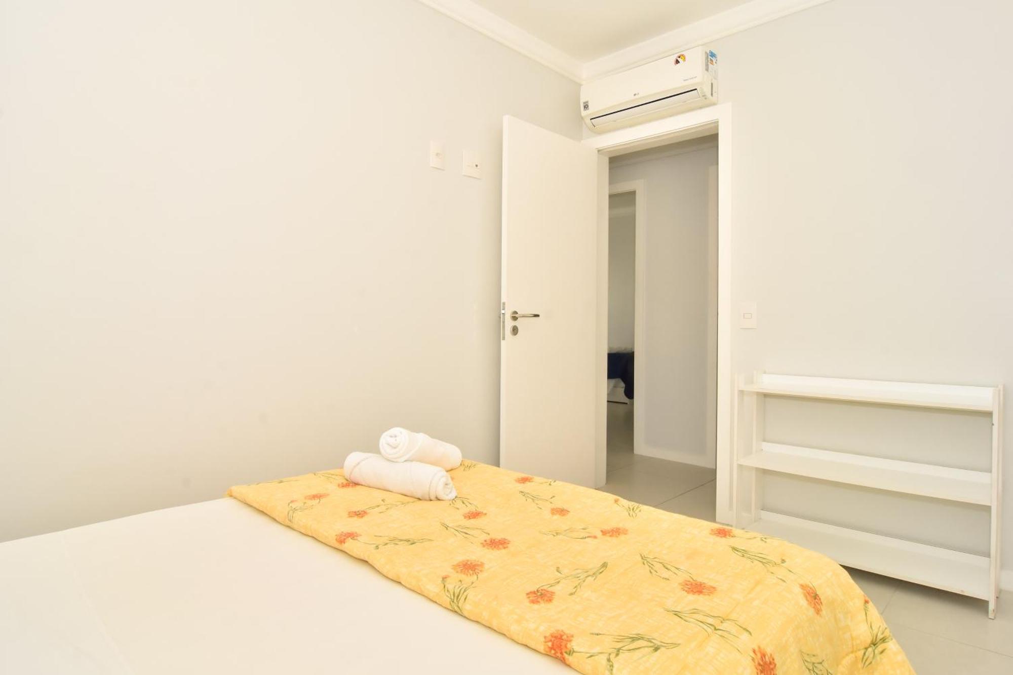 Apartamento Sete Mares: Otima Estrutura Ao Lado Da P990 Florianopolis